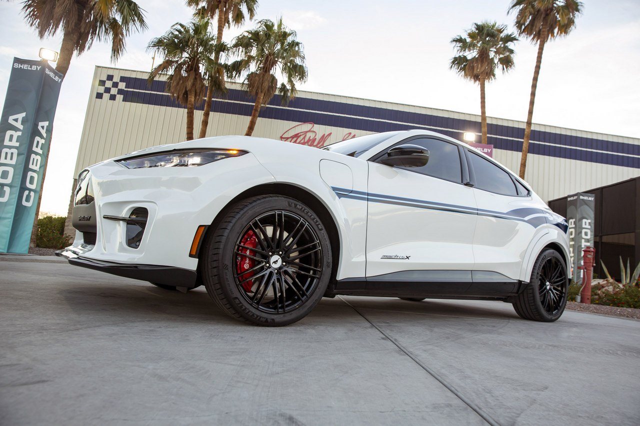 FORD MUSTANG SHELBY MACH-E GT CONCEPT, foto 24