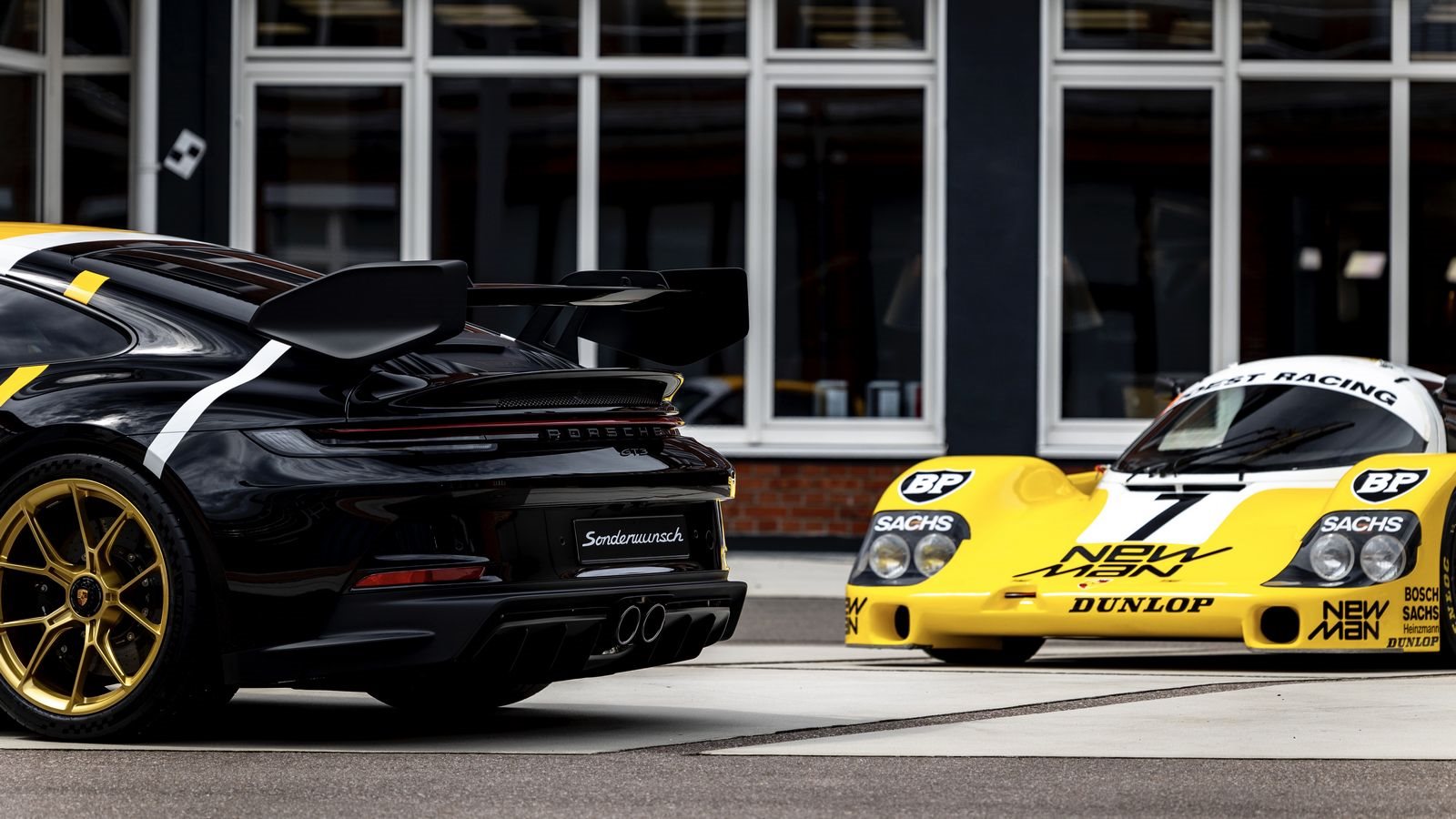 2021 - PORSCHE 911 GT3 BASED ON 956 LE MANS WINNER IN 1985, foto 6