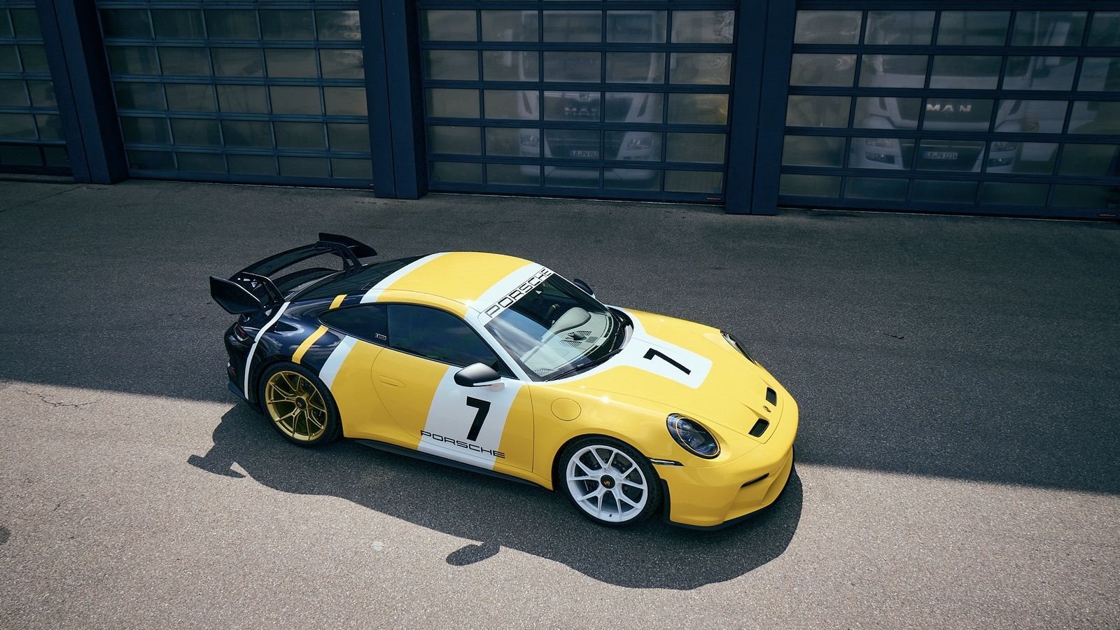 2021 - PORSCHE 911 GT3 BASED ON 956 LE MANS WINNER IN 1985, foto 8