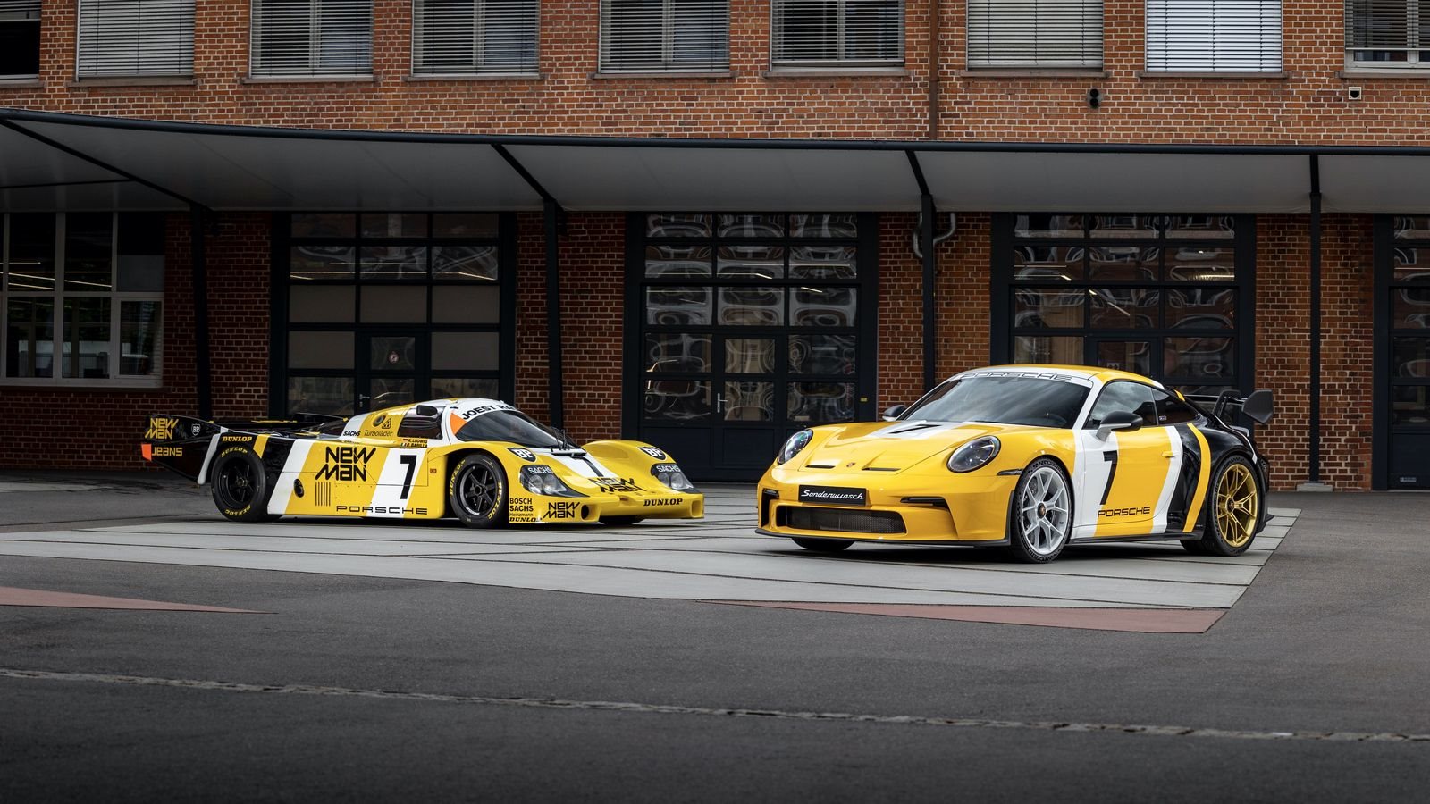 2021 - PORSCHE 911 GT3 BASED ON 956 LE MANS WINNER IN 1985, foto 9