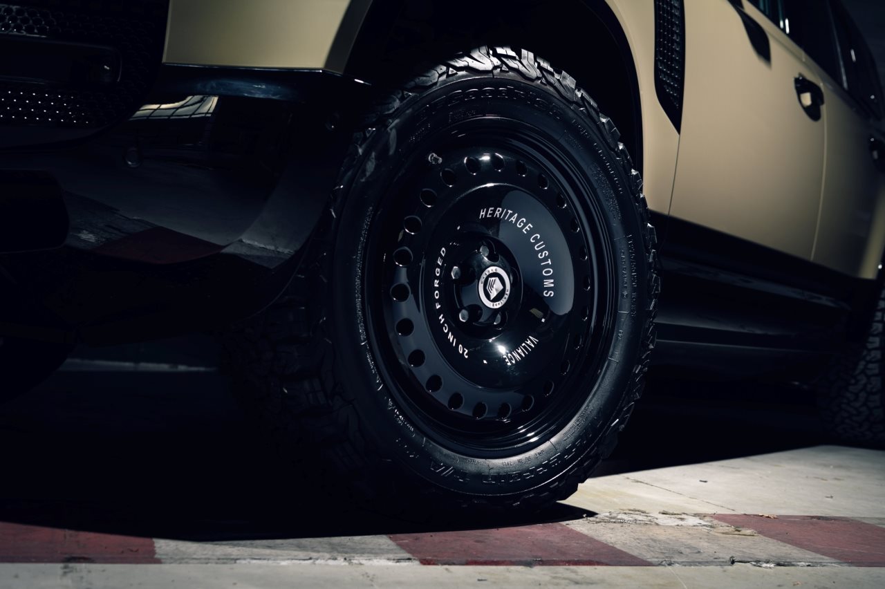 LAND ROVER DEFENDER VALIANCE DAKAR BY HERITAGE CUSTOMS, foto 5