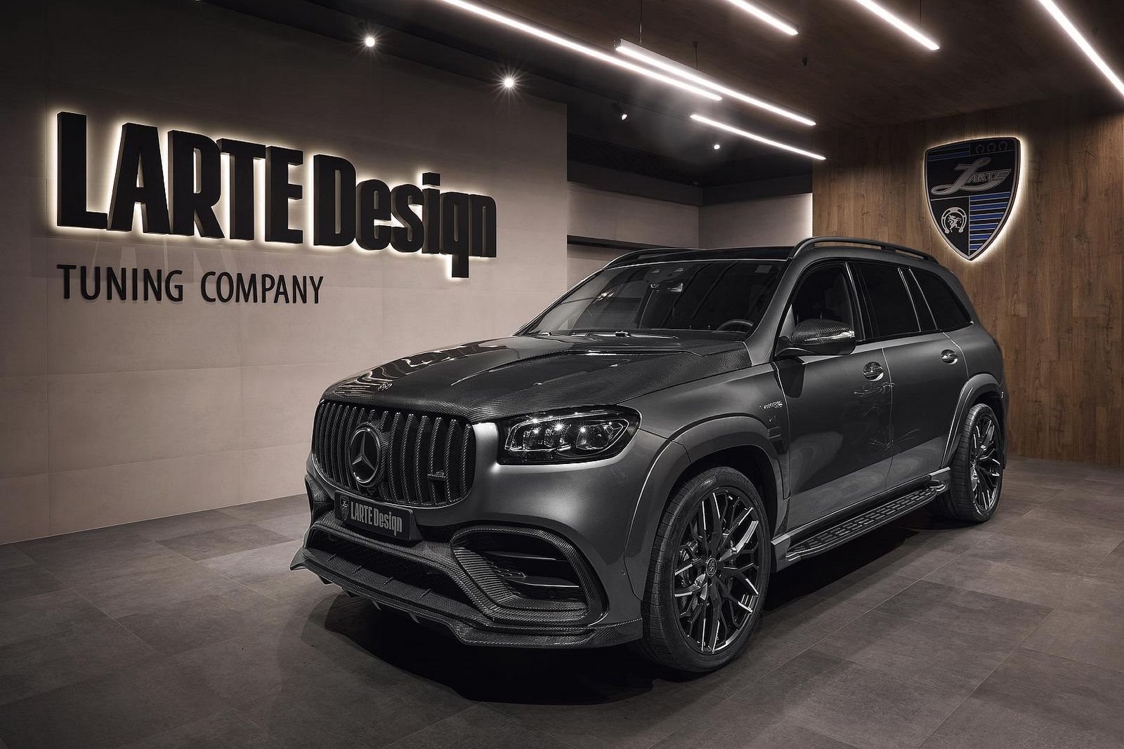 2021 - MERCEDES-AMG GLS 63 BY LARTE DESIGN, foto 1