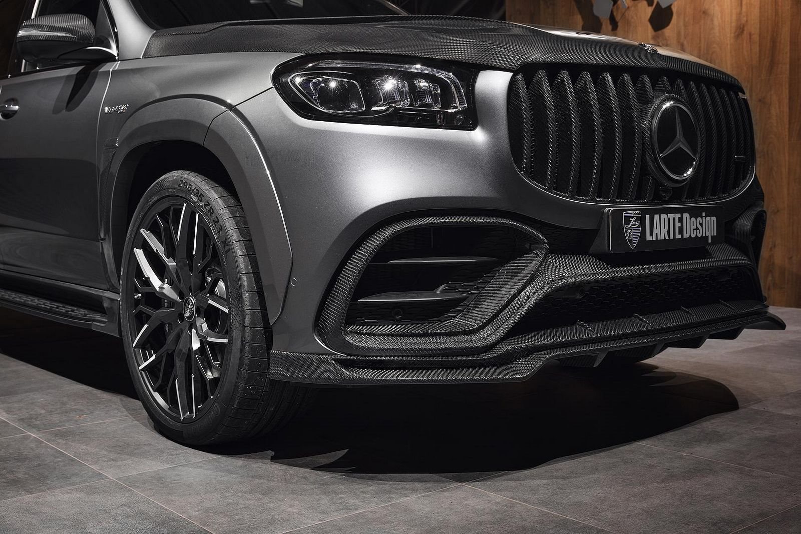 2021 - MERCEDES-AMG GLS 63 BY LARTE DESIGN, foto 4