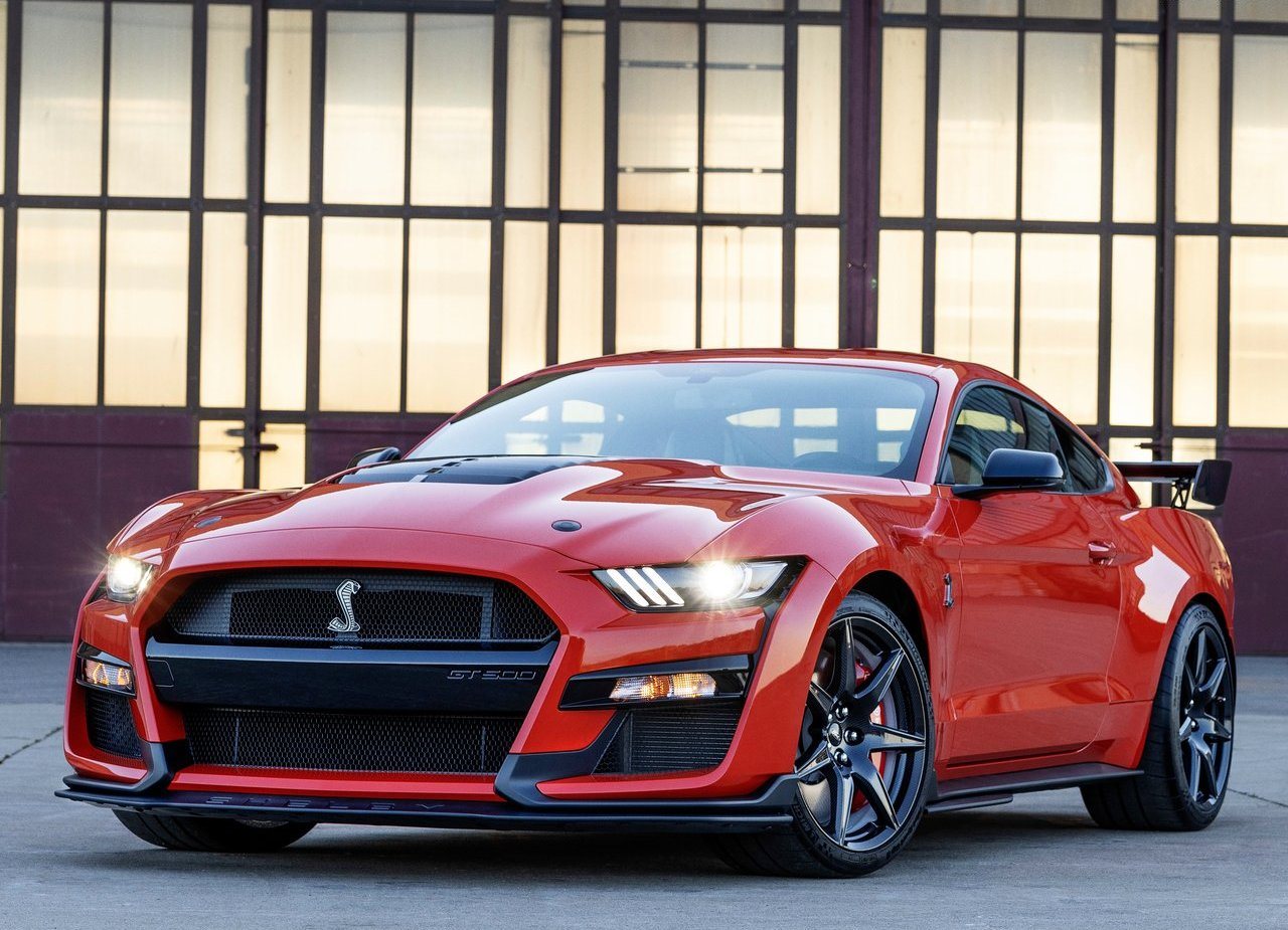 FORD MUSTANG SHELBY GT500 ORANGE, foto 1