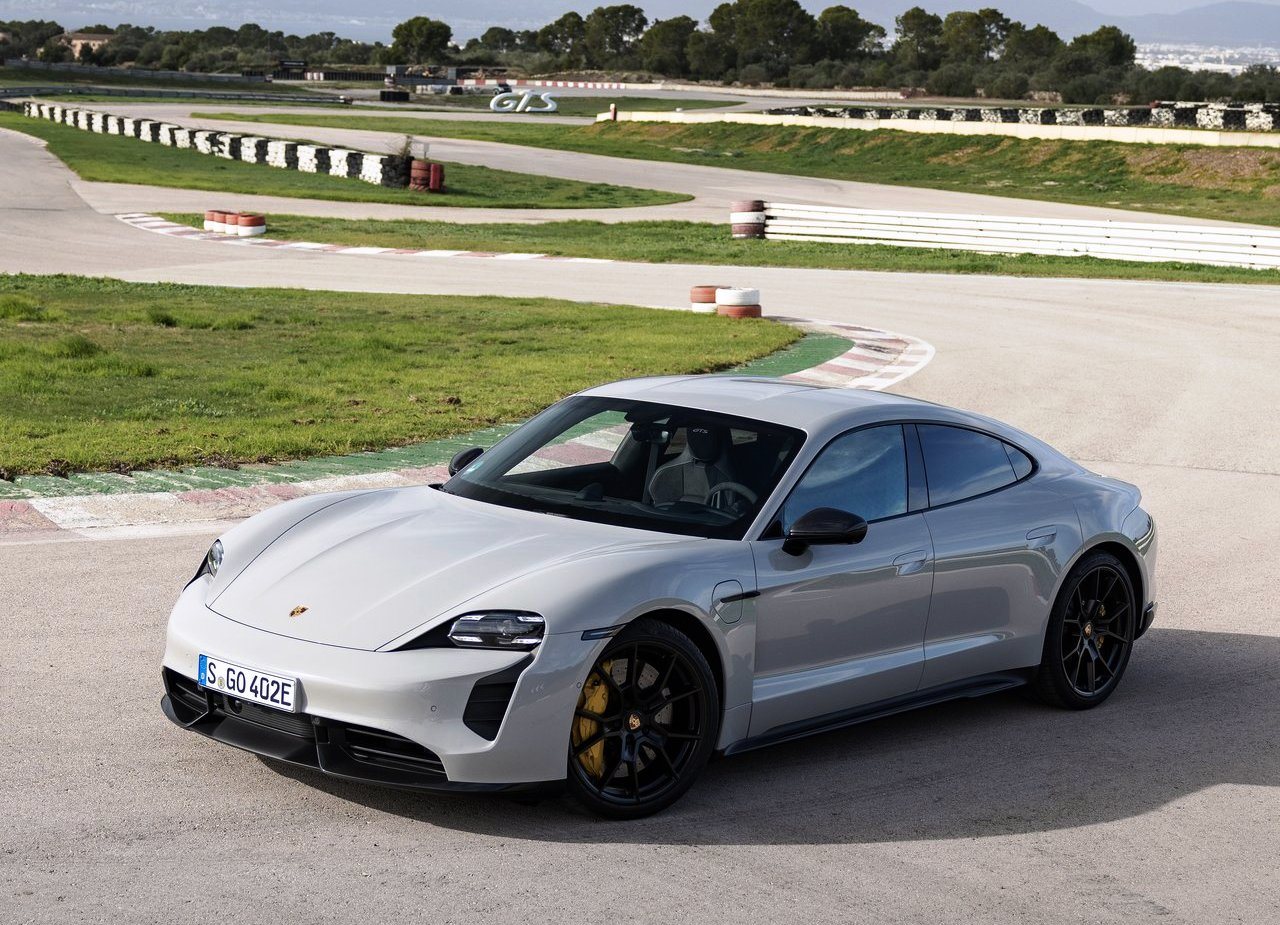 2022 - PORSCHE TAYCAN GTS, foto 2