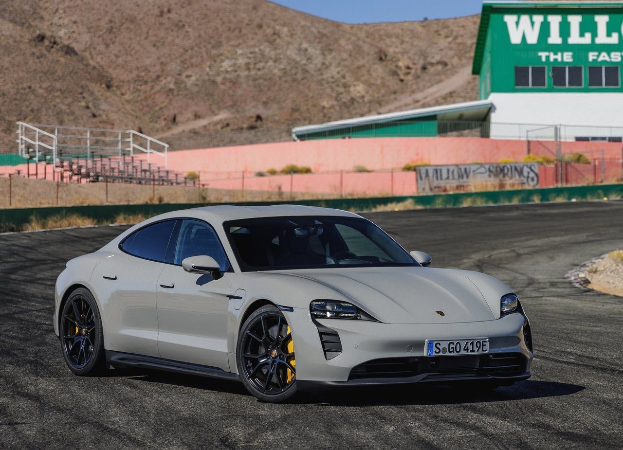 2022 - PORSCHE TAYCAN GTS, foto 4