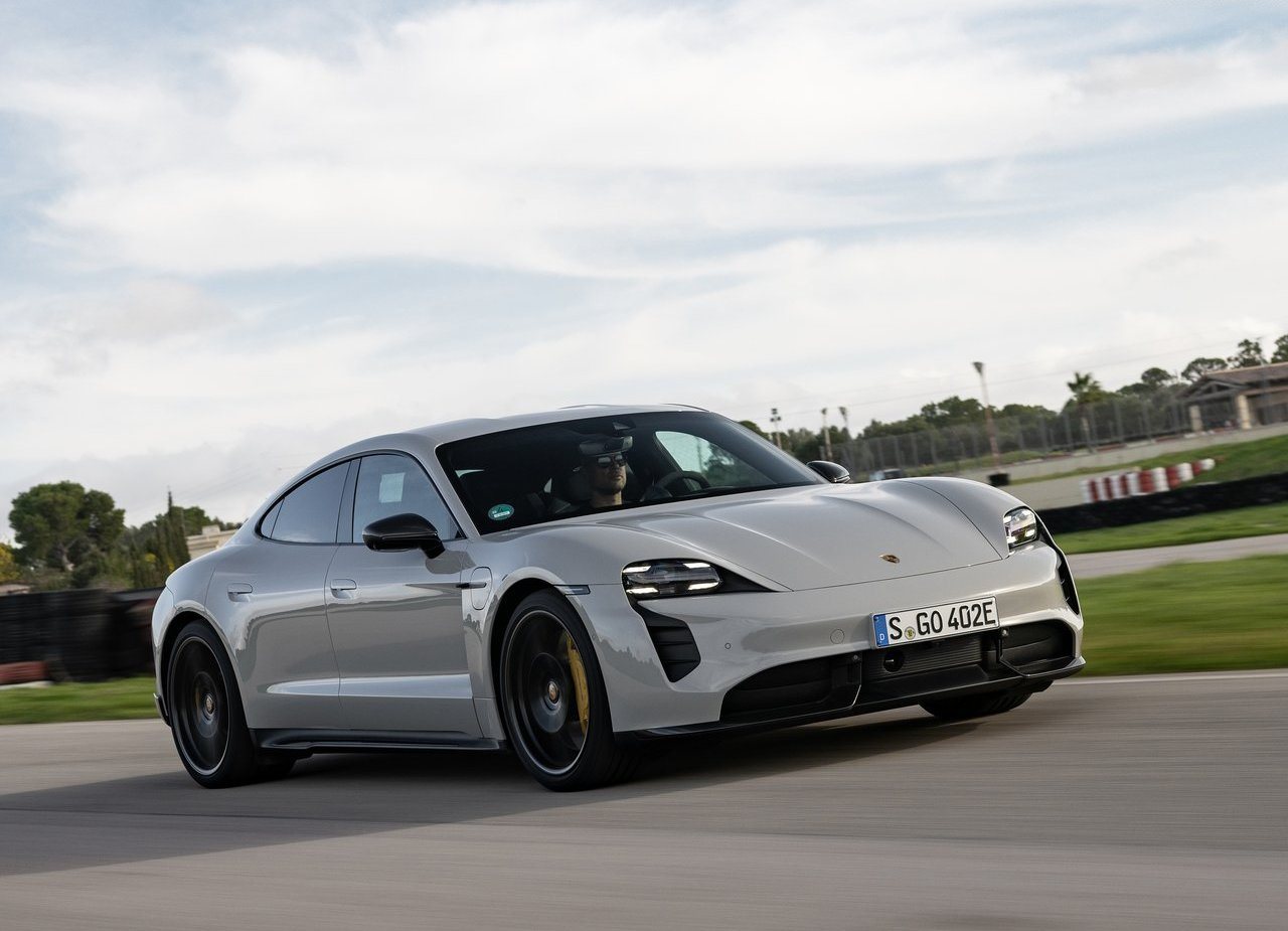 2022 - PORSCHE TAYCAN GTS, foto 9