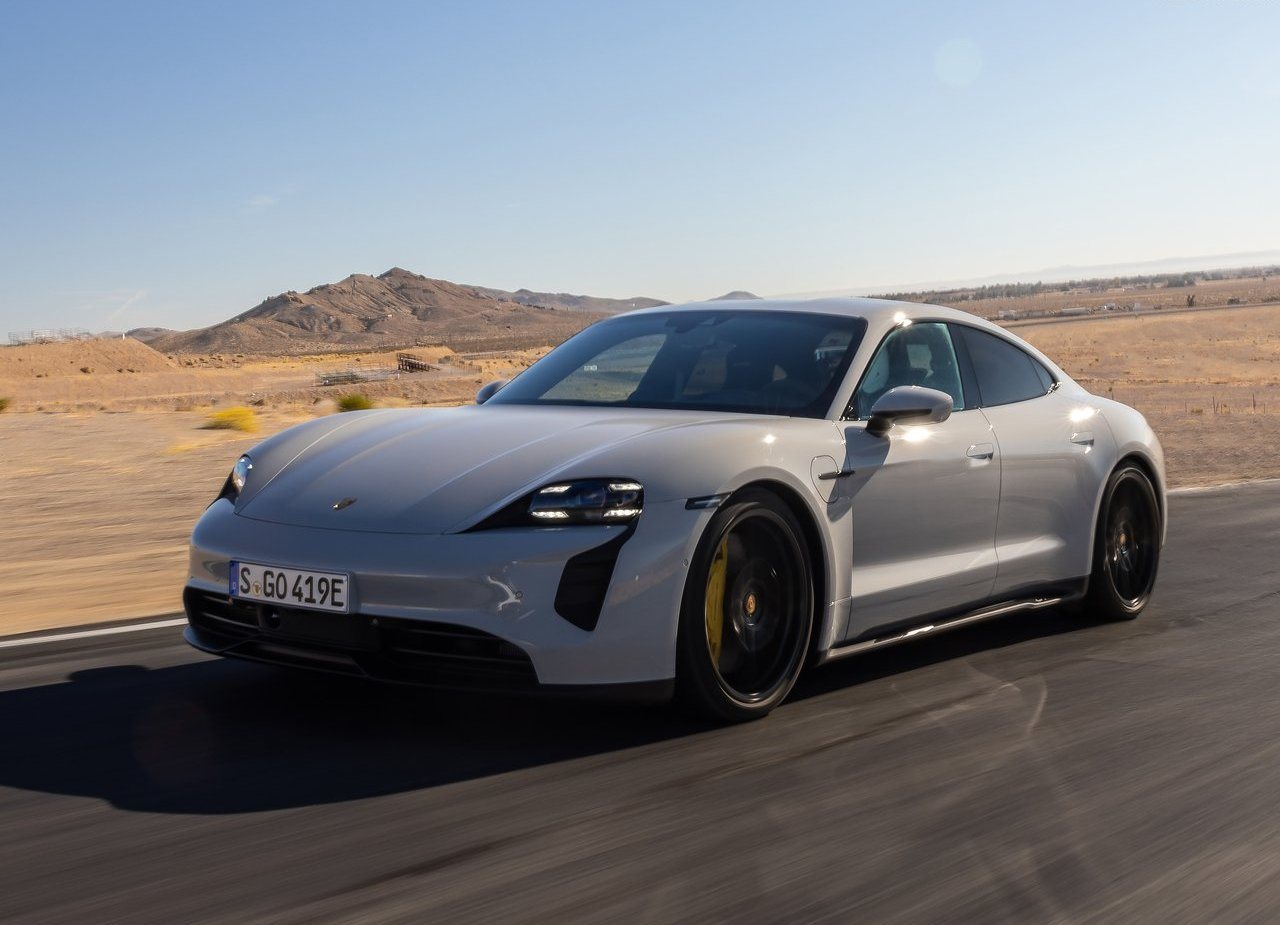 2022 - PORSCHE TAYCAN GTS, foto 15