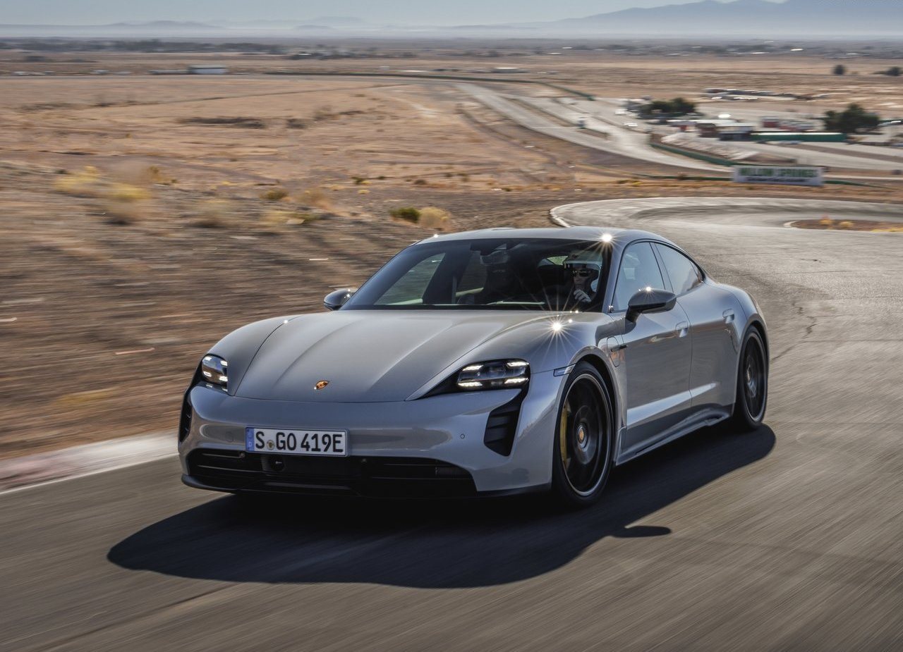 2022 - PORSCHE TAYCAN GTS, foto 17