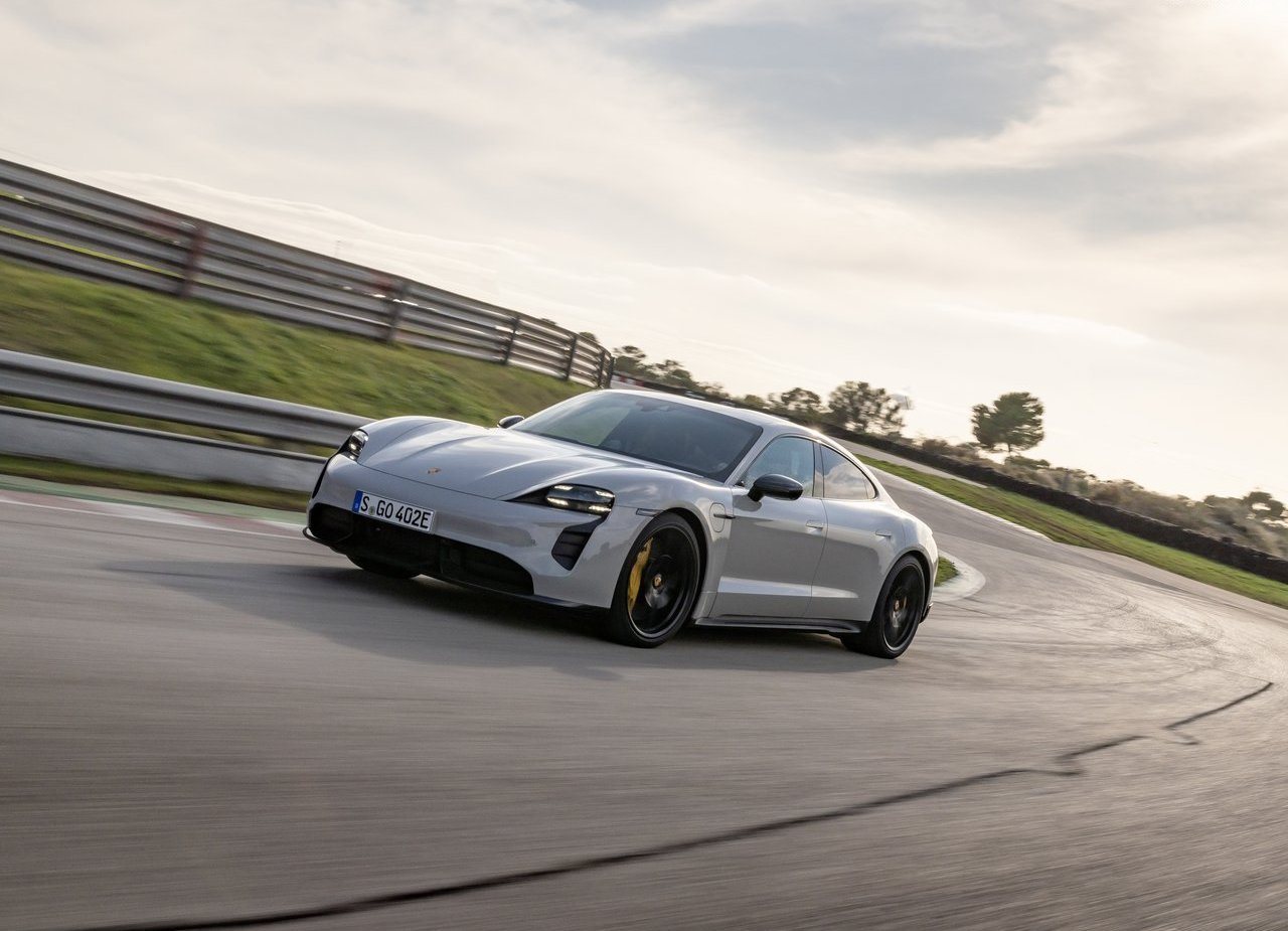 2022 - PORSCHE TAYCAN GTS, foto 23