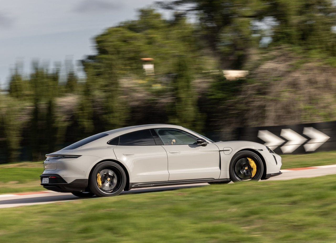 2022 - PORSCHE TAYCAN GTS, foto 27