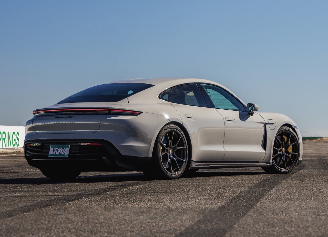 2022 - PORSCHE TAYCAN GTS, foto 28