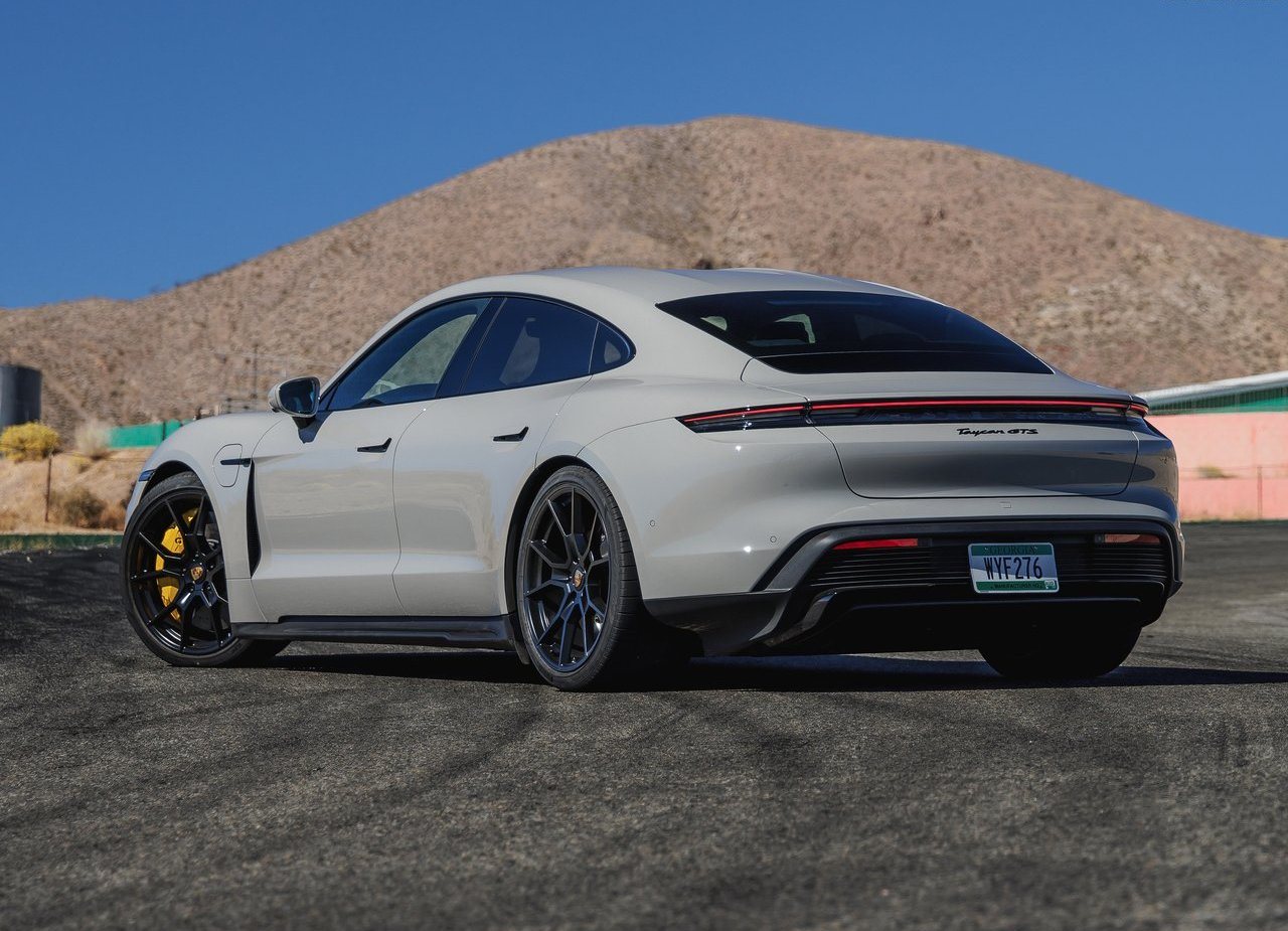 2022 - PORSCHE TAYCAN GTS, foto 29