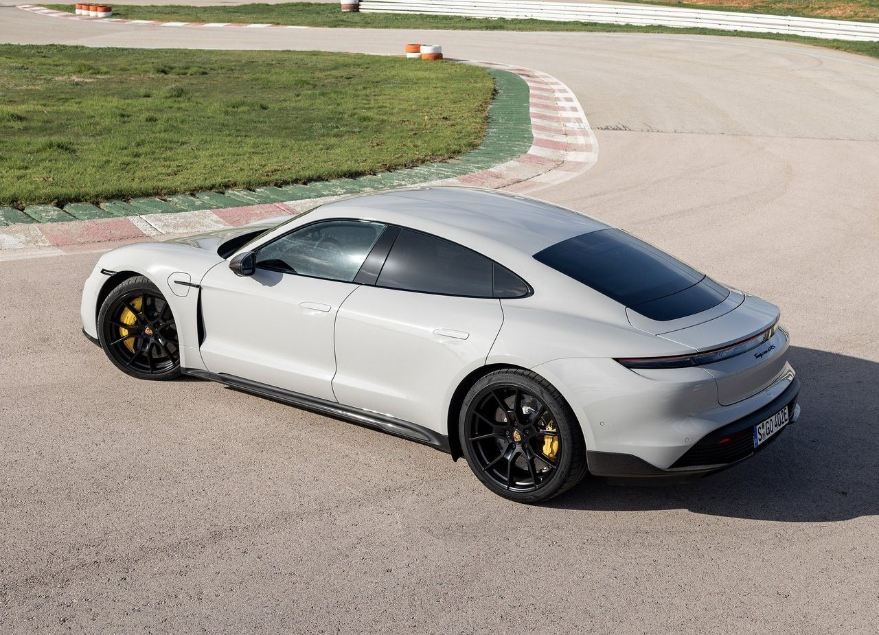 2022 - PORSCHE TAYCAN GTS, foto 30