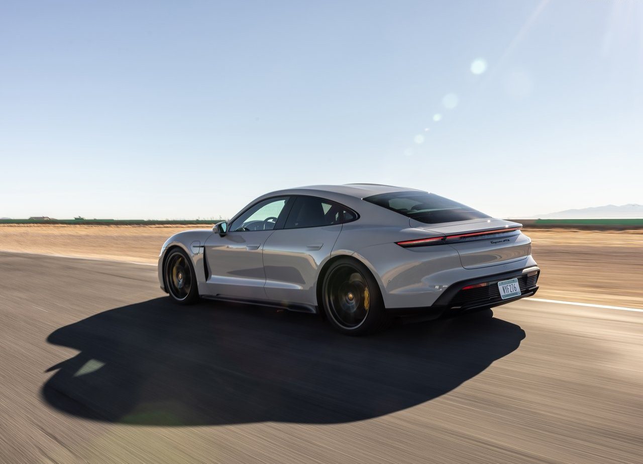 2022 - PORSCHE TAYCAN GTS, foto 31