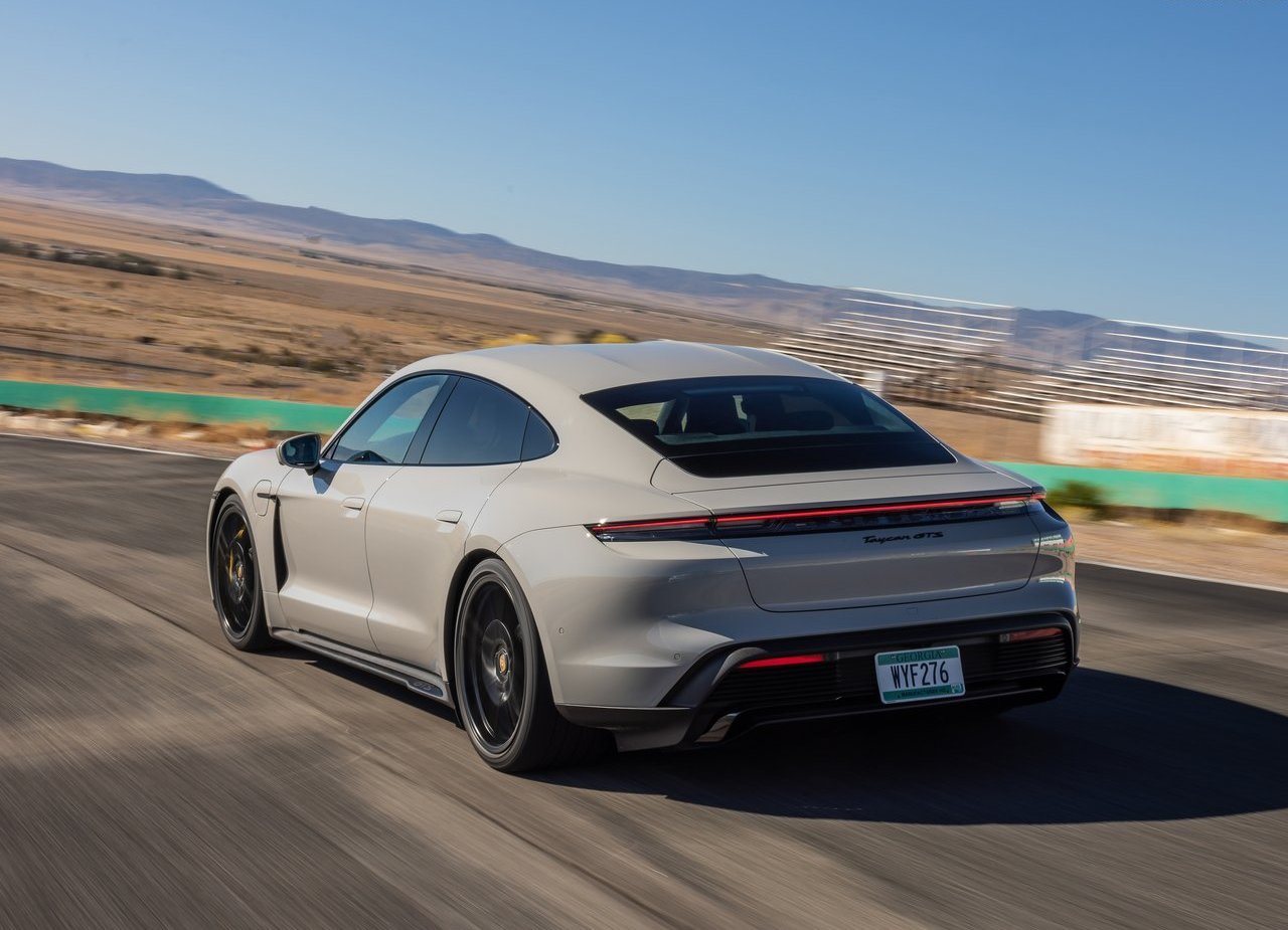2022 - PORSCHE TAYCAN GTS, foto 32