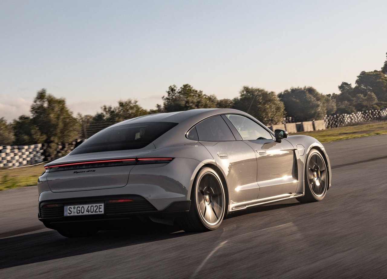 2022 - PORSCHE TAYCAN GTS, foto 36