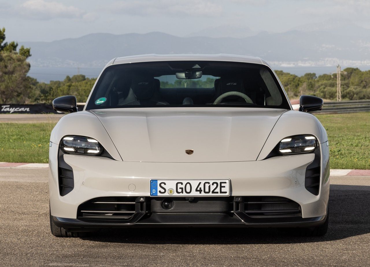 2022 - PORSCHE TAYCAN GTS, foto 37
