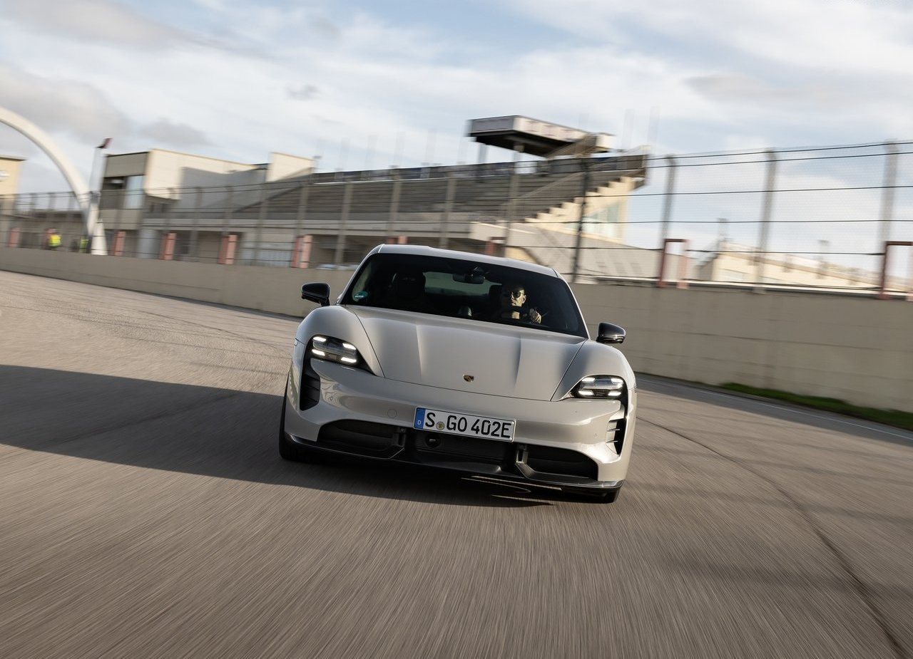 2022 - PORSCHE TAYCAN GTS, foto 48