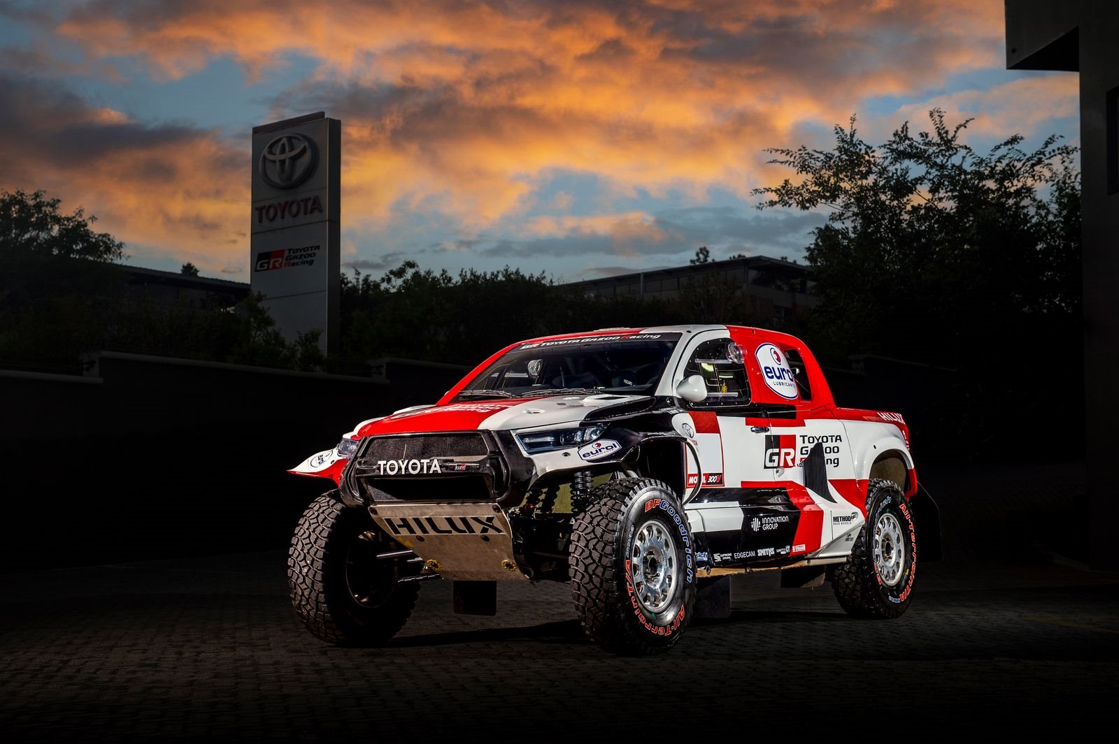 2022 - TOYOTA GR DKR HILUX T1, foto 2