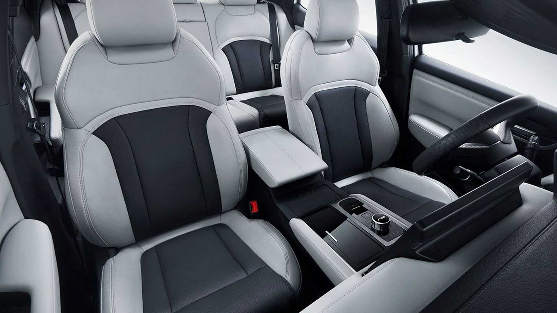 MITSUBISHI AIRTREK, foto 22