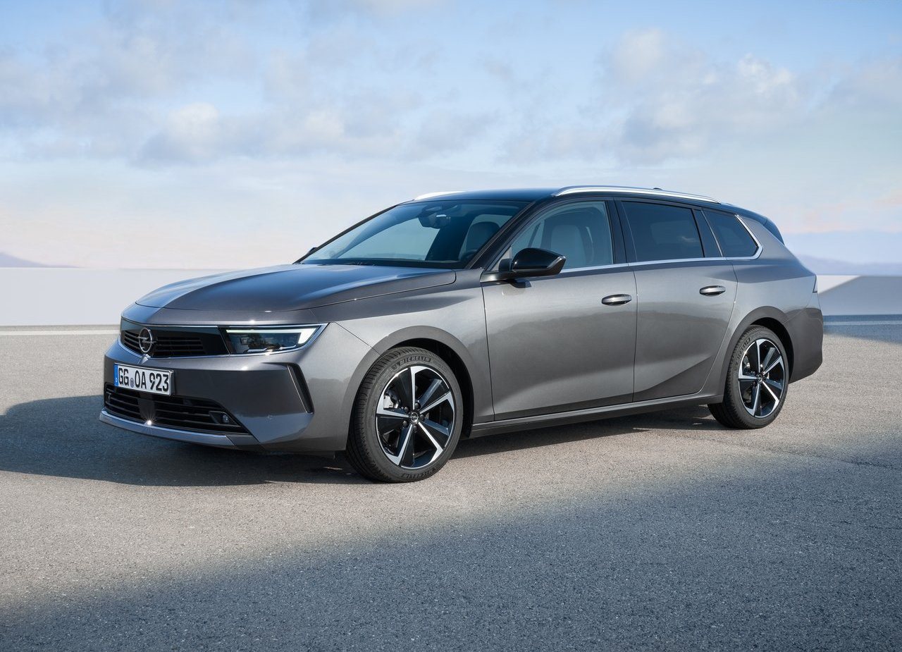 OPEL ASTRA SPORTS TOURER, foto 2