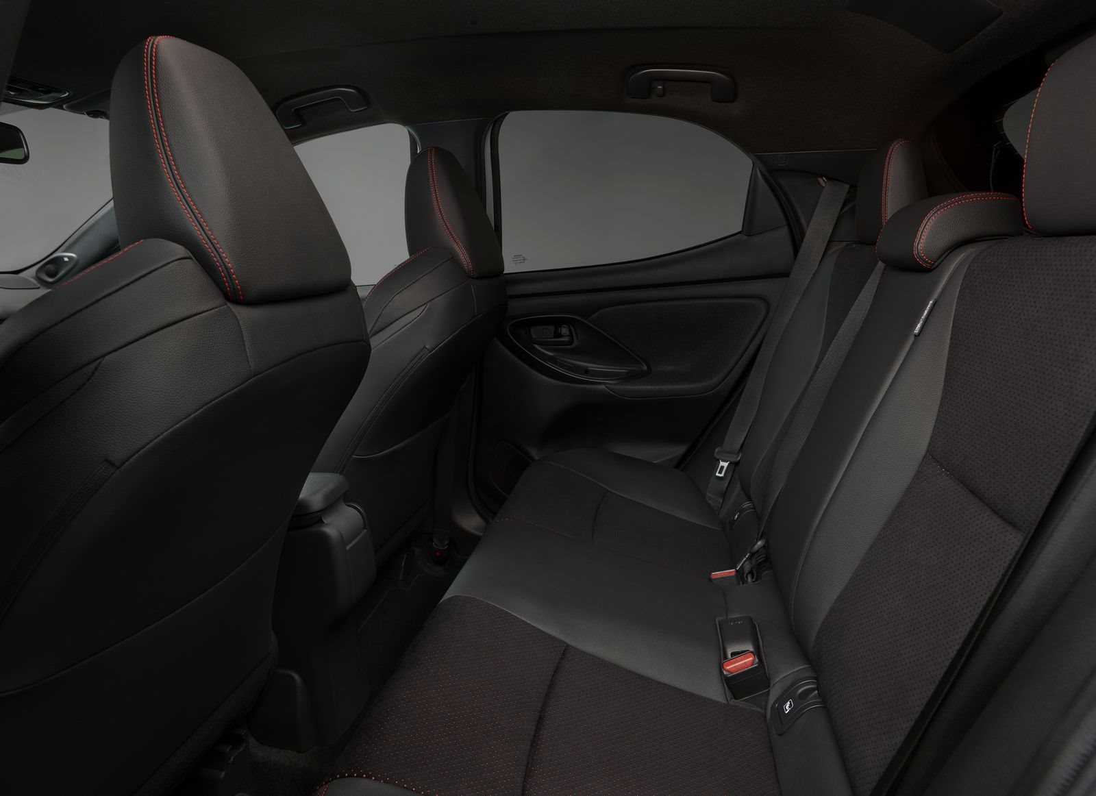 TOYOTA YARIS GR SPORT, foto 14