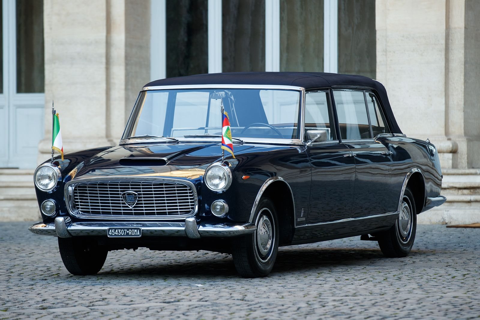 1961 - LANCIA FLAMINIA PRESIDENTIAL LIMOUSINE, foto 1