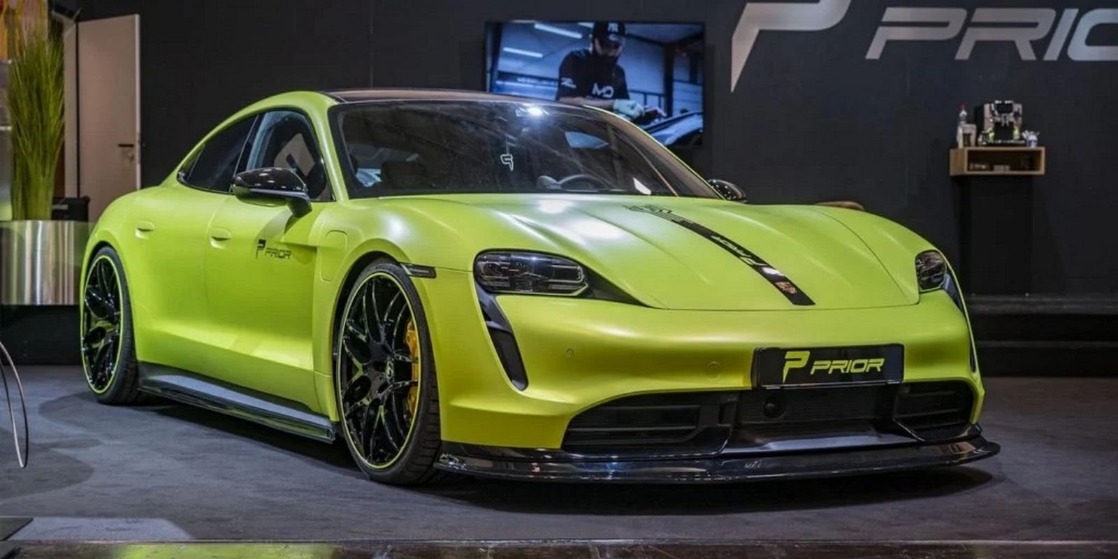 2021 - PORSCHE TAYCAN BY PRIOR DESIGN, foto 1