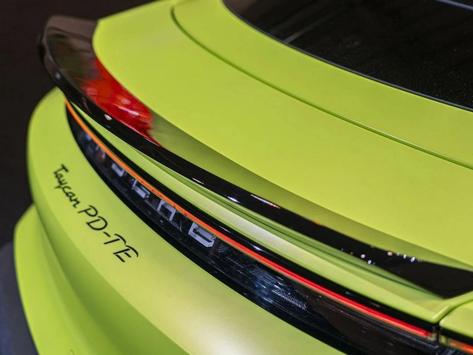2021 - PORSCHE TAYCAN BY PRIOR DESIGN, foto 10