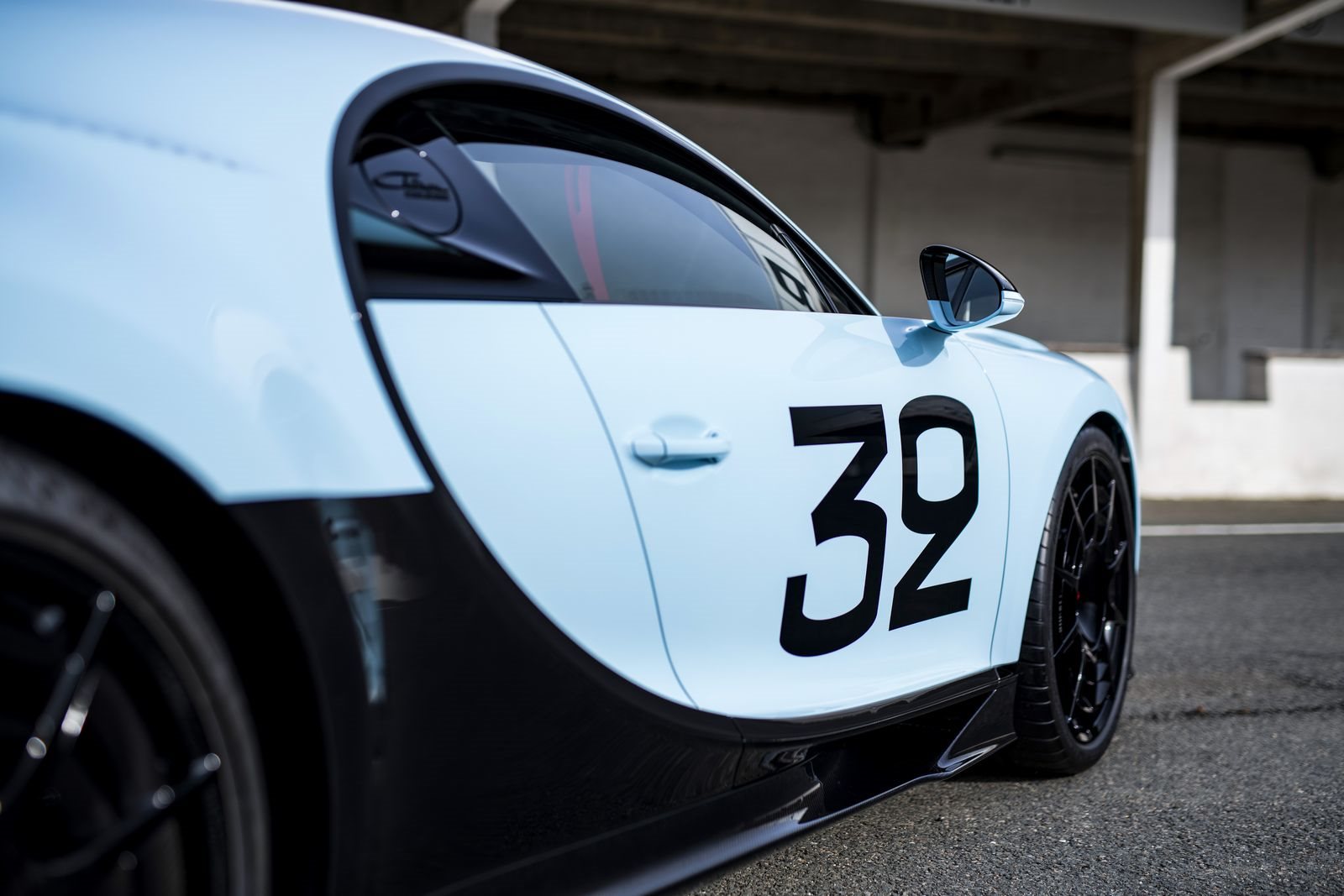 BUGATTI CHIRON PUR SPORT BY BUGATTI SUR MESURE, foto 7