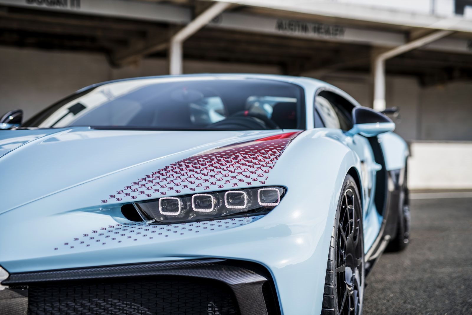 BUGATTI CHIRON PUR SPORT BY BUGATTI SUR MESURE, foto 8