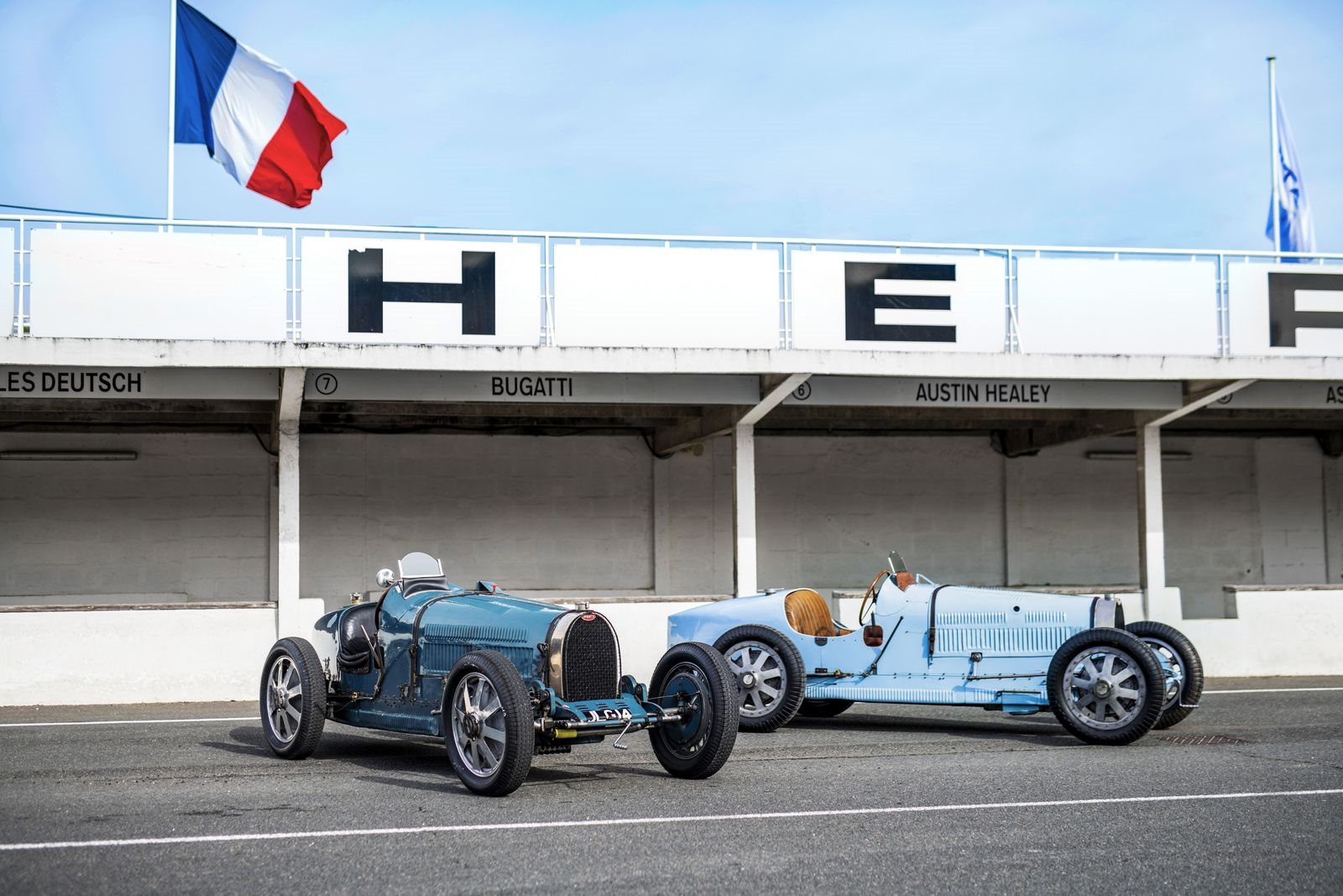 BUGATTI CHIRON PUR SPORT BY BUGATTI SUR MESURE, foto 16