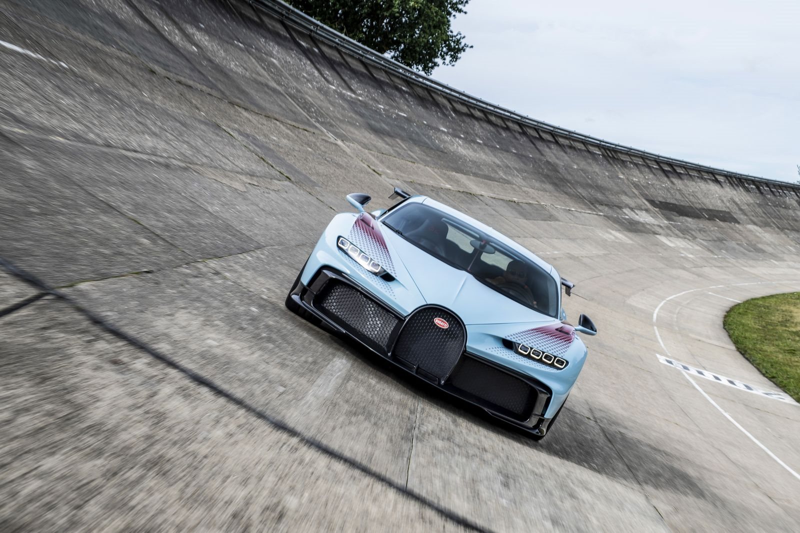 BUGATTI CHIRON PUR SPORT BY BUGATTI SUR MESURE, foto 18