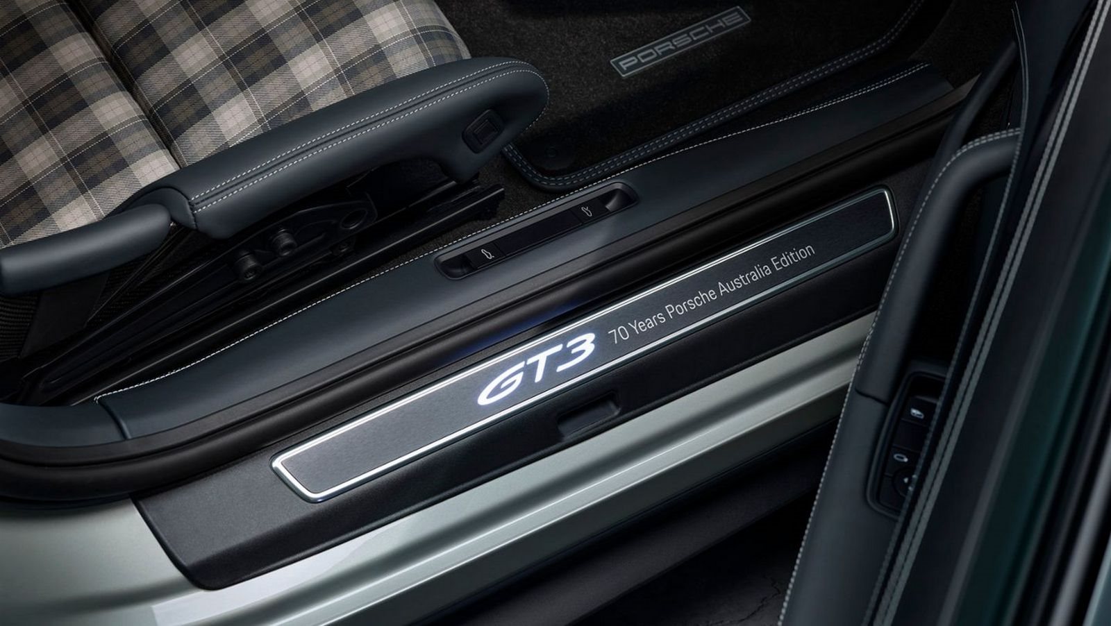2021 - PORSCHE 911 GT3 70 YEARS AUSTRALIA EDITION, foto 8