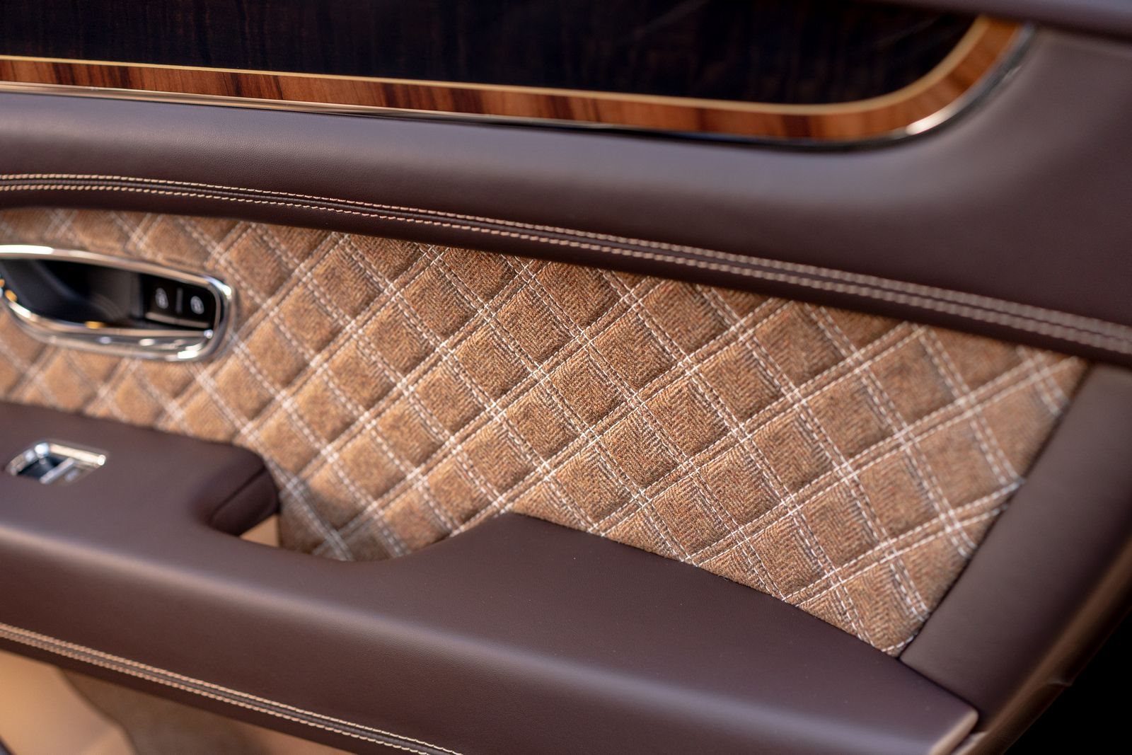 BENTLEY BENTAYGA OUTDOOR PURSUITS, foto 6