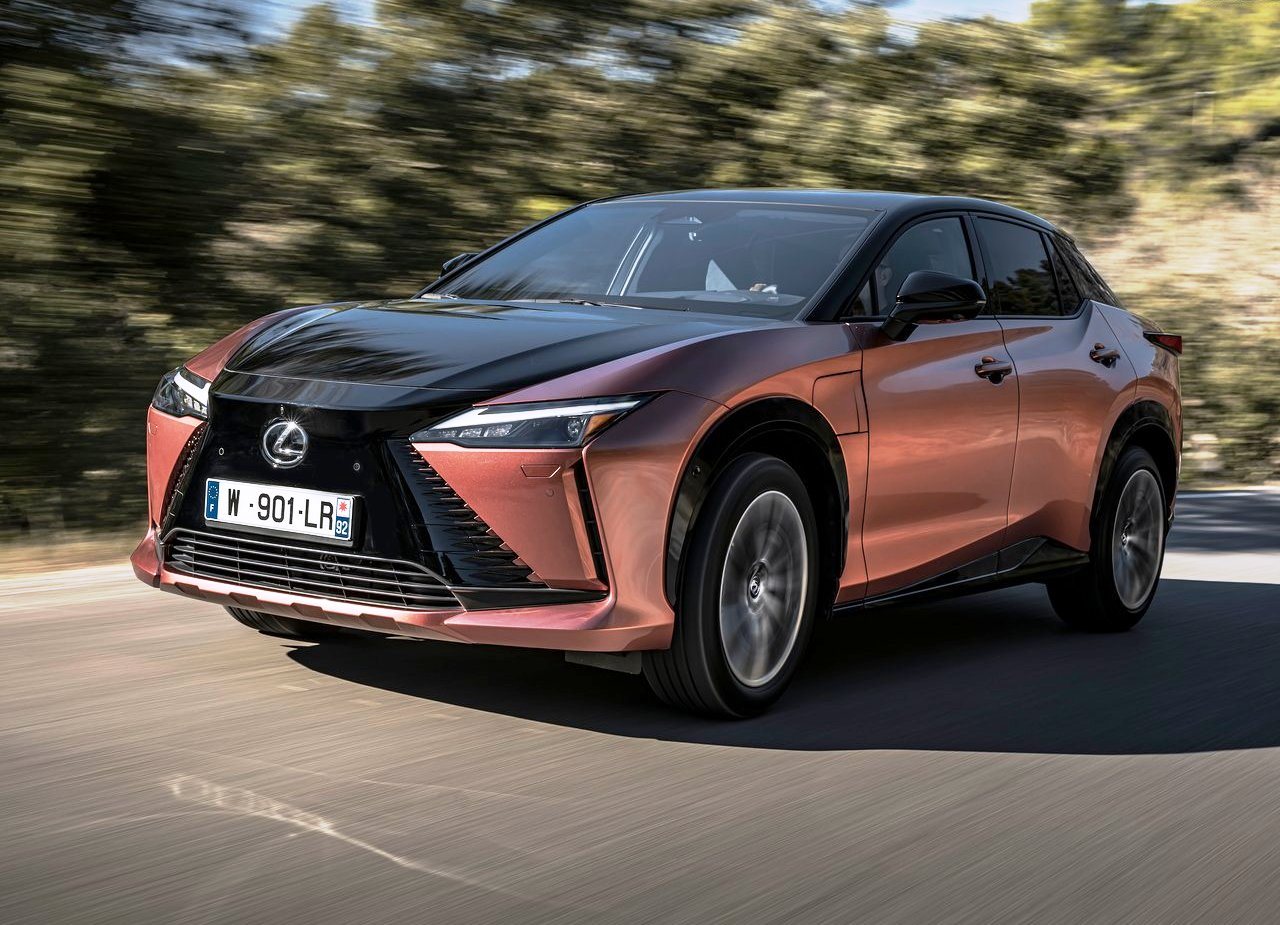 LEXUS RZ 450e, foto 12