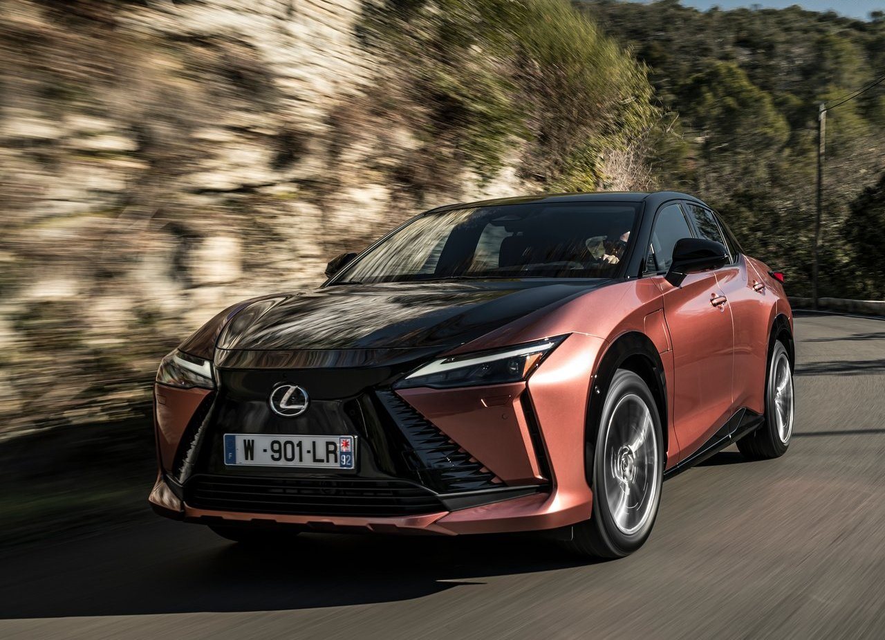 LEXUS RZ 450e, foto 22