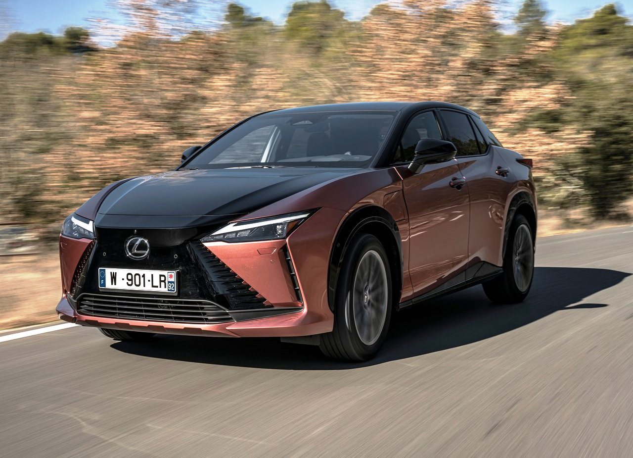 LEXUS RZ 450e, foto 23
