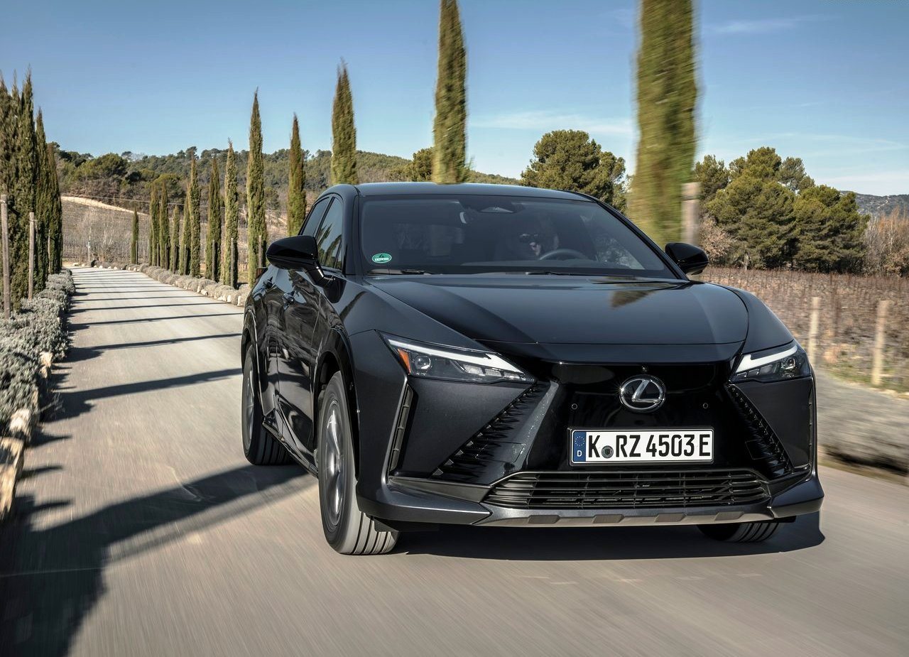 LEXUS RZ 450e, foto 33