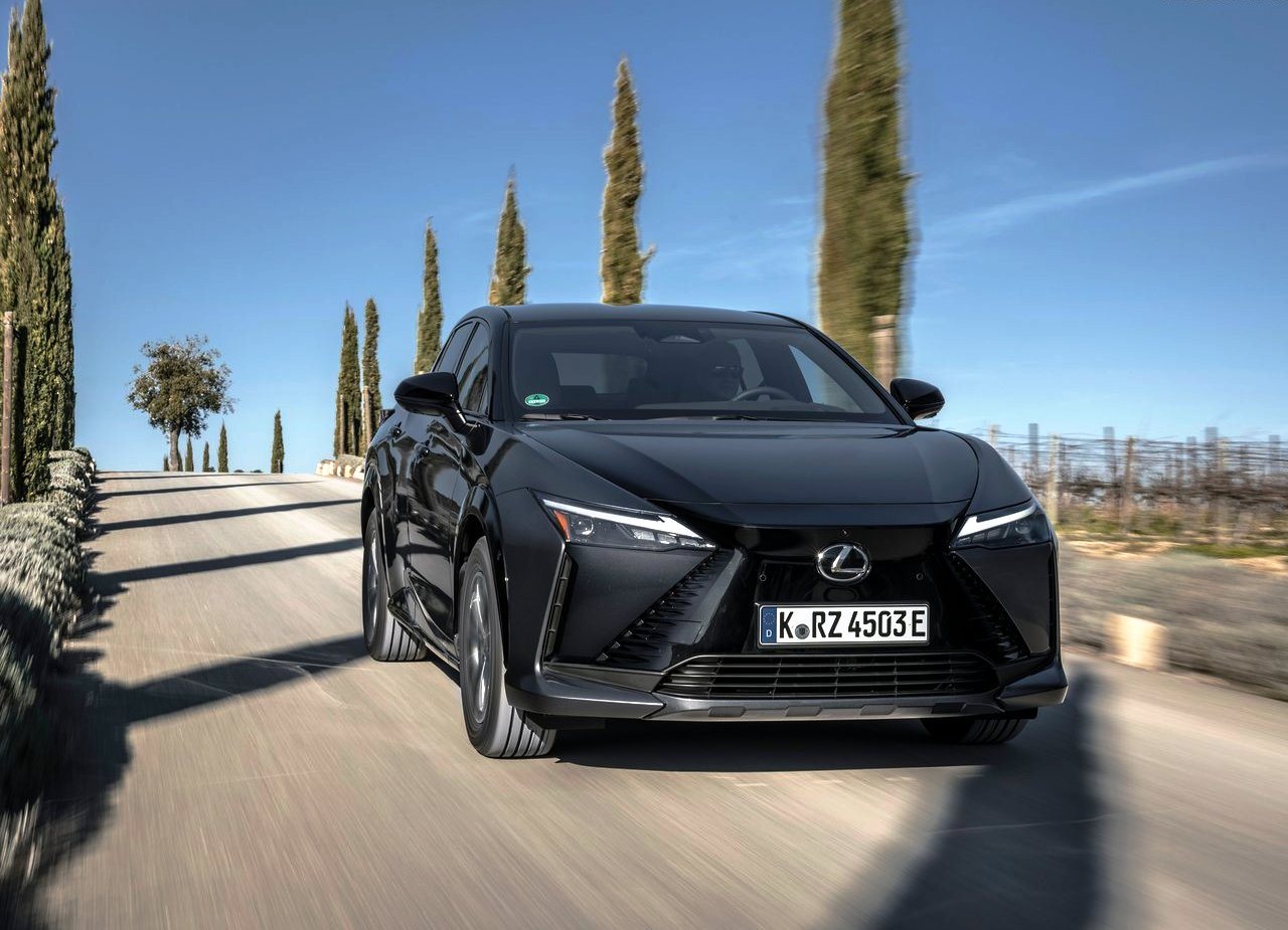 LEXUS RZ 450e, foto 34