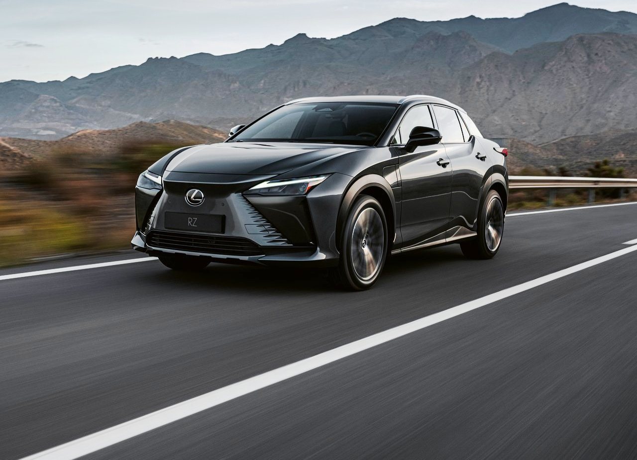 LEXUS RZ 450e, foto 38