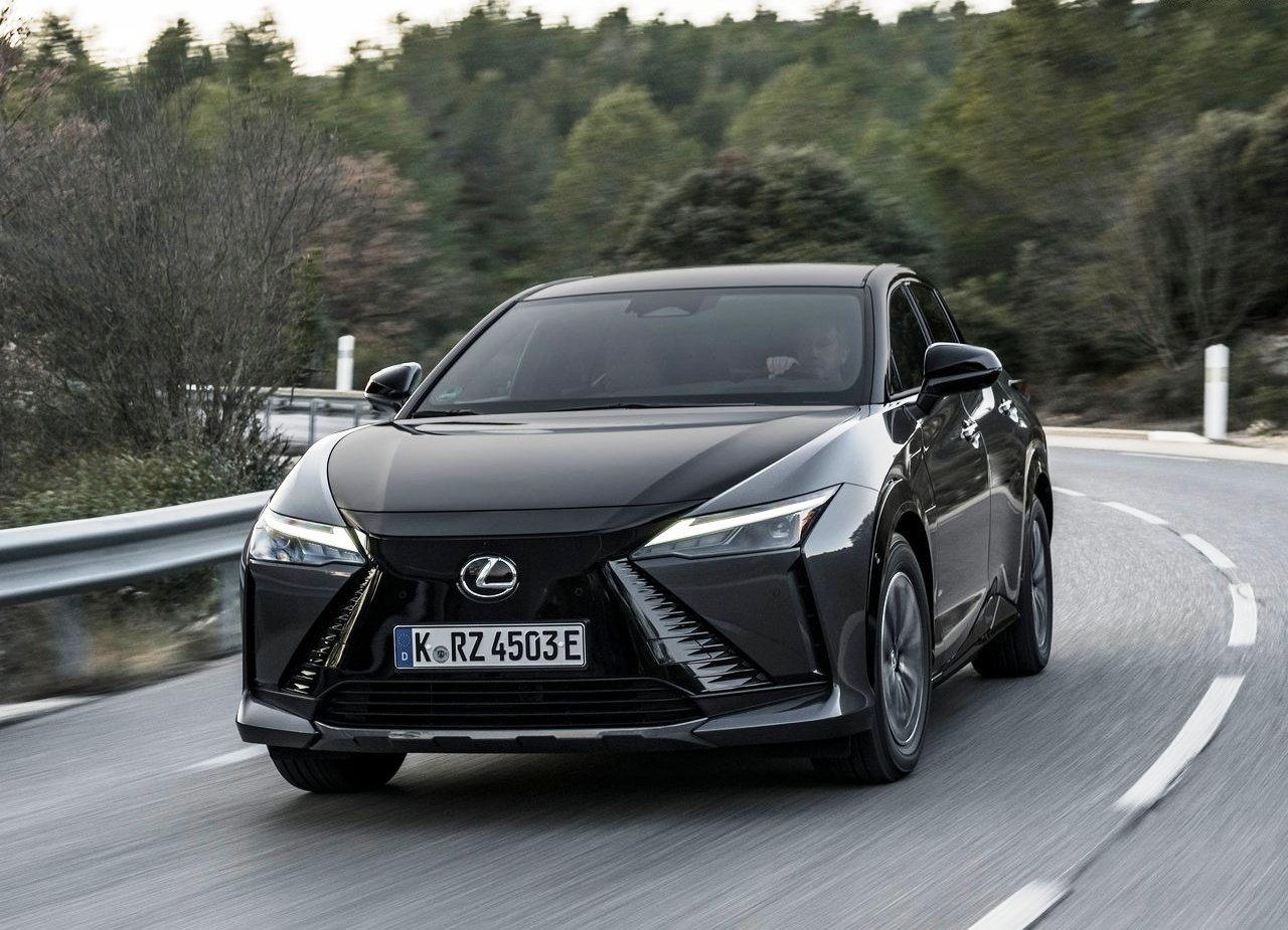 LEXUS RZ 450e, foto 41