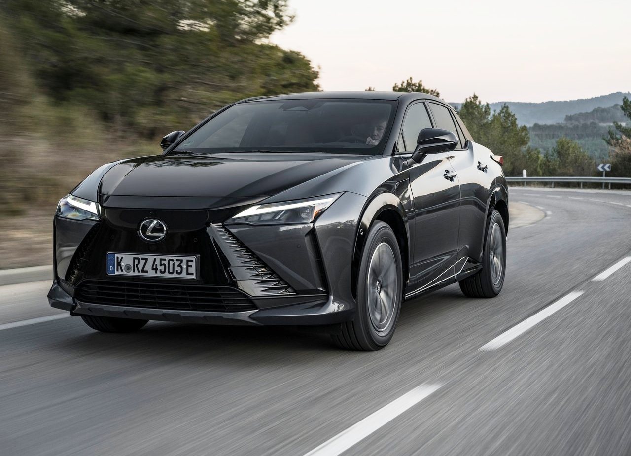 LEXUS RZ 450e, foto 42