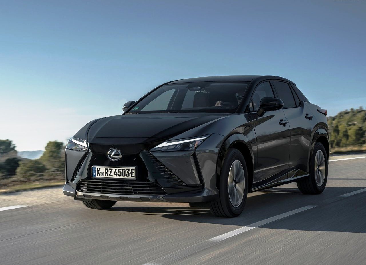 LEXUS RZ 450e, foto 43