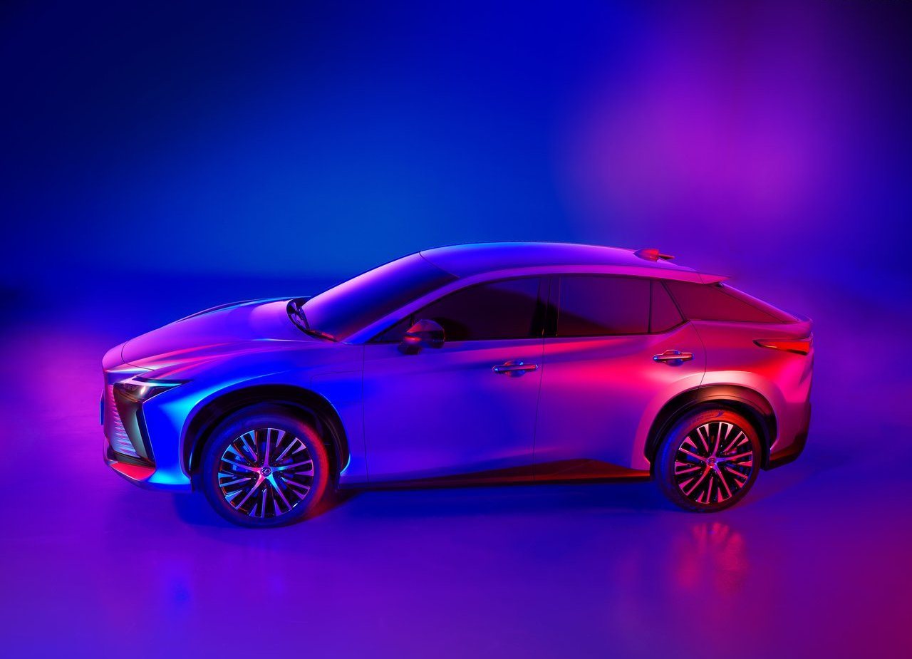 LEXUS RZ 450e, foto 55