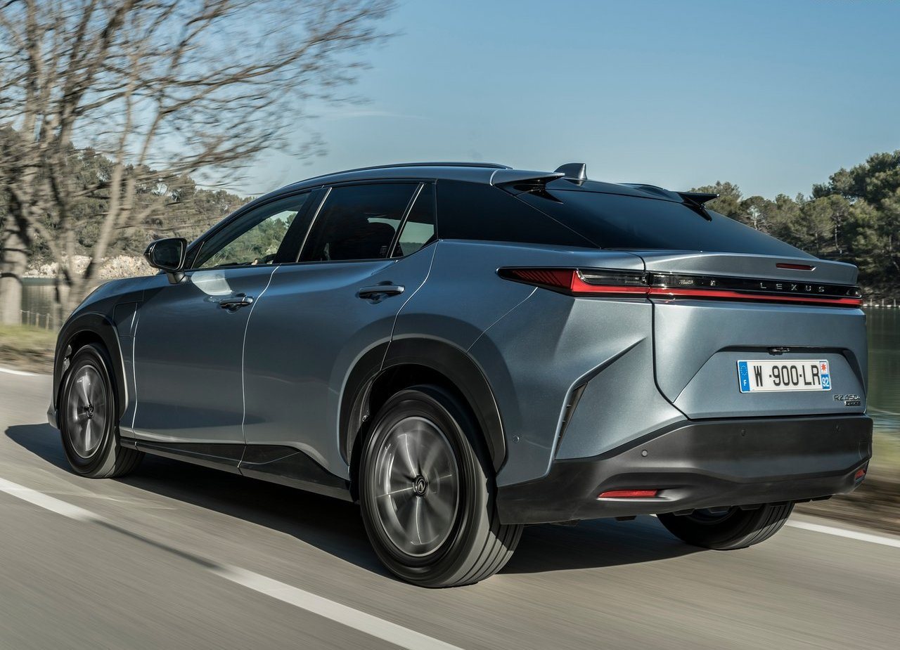 LEXUS RZ 450e, foto 78