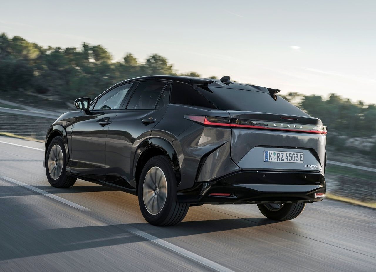 LEXUS RZ 450e, foto 84