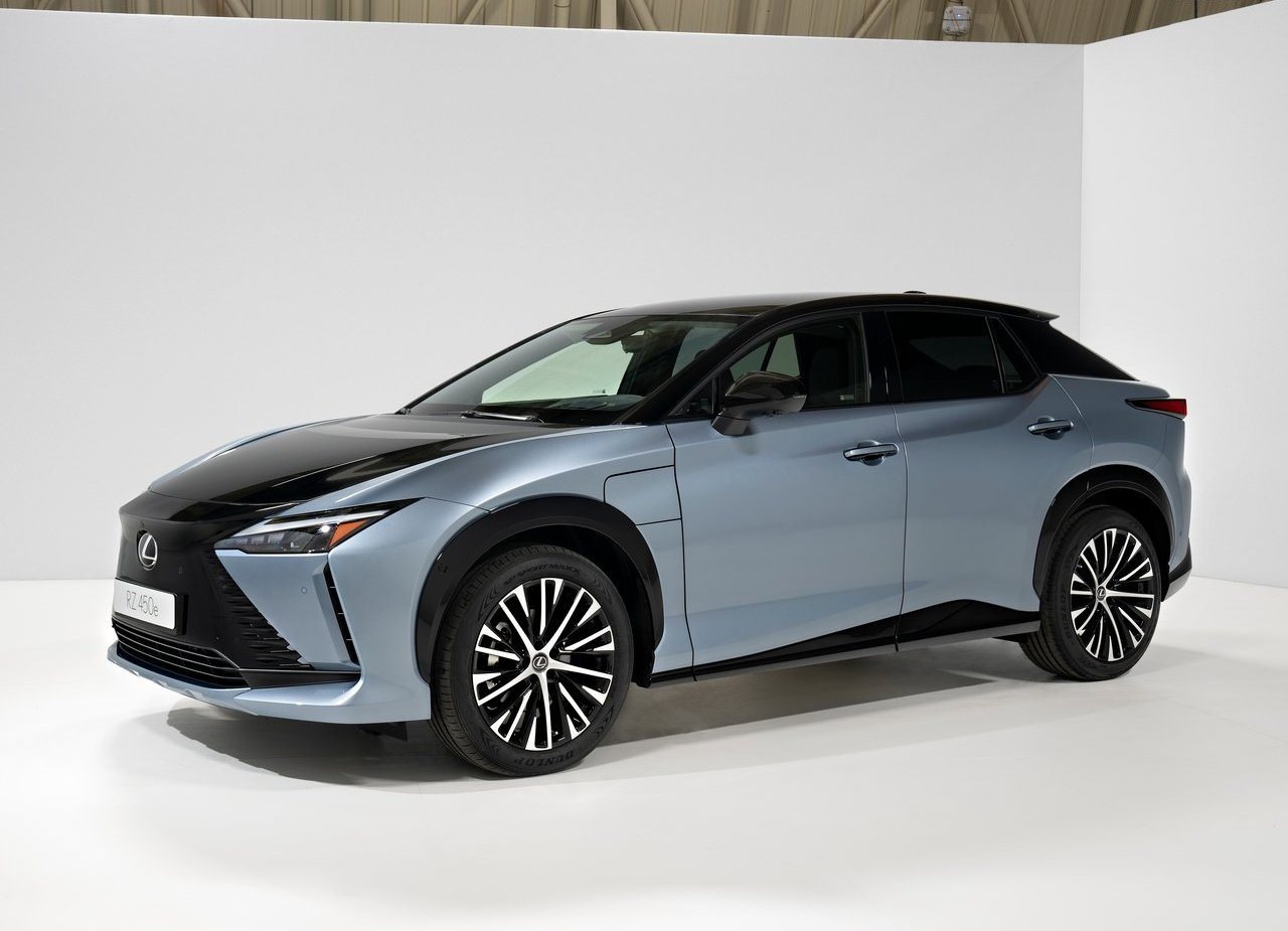 LEXUS RZ 450e, foto 114