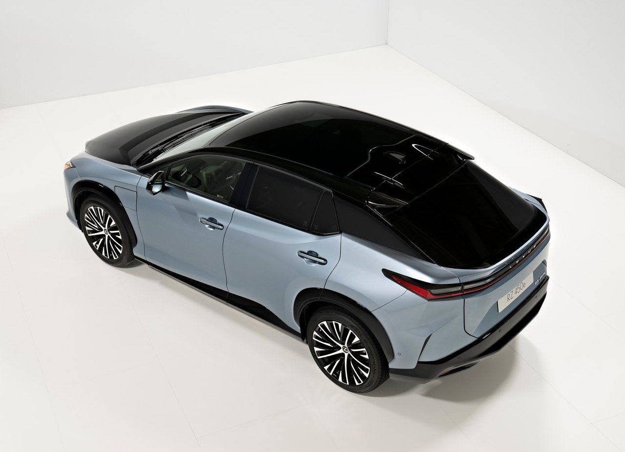 LEXUS RZ 450e, foto 118